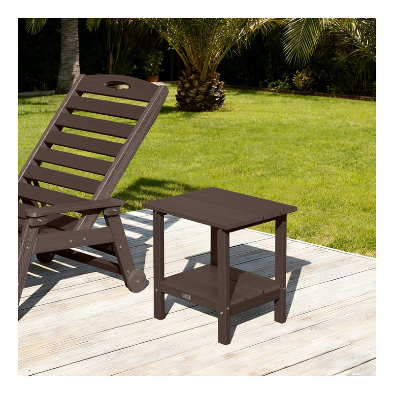 Table de bout extérieure en PEHD à 2 niveaux, table de bout de patio résistante aux intempéries avec tablette inférieure, brun