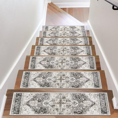Stair Treads Non Slip For Wooden Steps Indoor 15PCS Carpet Stair Treads, Rubber Backing Stair Carpet Treads, Residue Free 8"X30" Staircase Step Treads Edging Stair Rugs For Kids