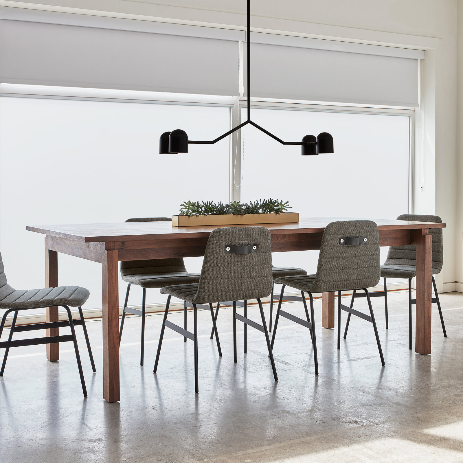 Annex Extendable Dining Table, Walnut