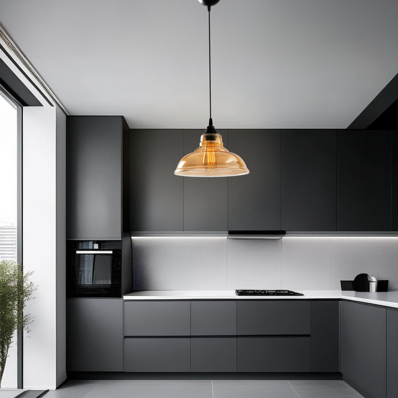 Luminaire suspendu en métal