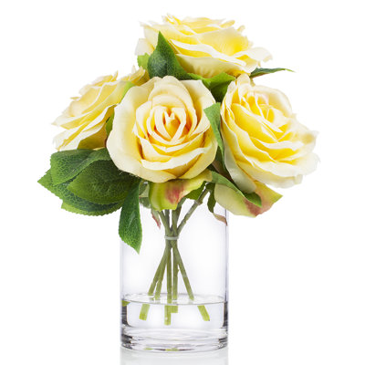 Arrangement floral à grandes têtes dans un vase