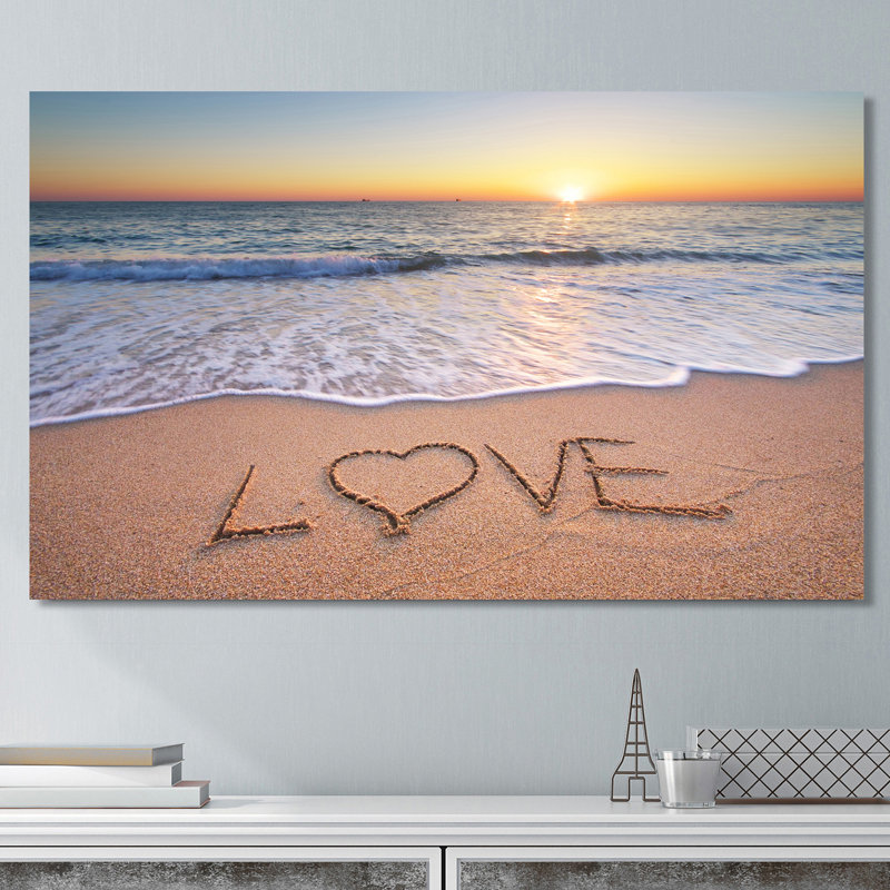 « love », reproduction de photo sur toile tendue, H 36 po x l 60 po x P 1,5 po