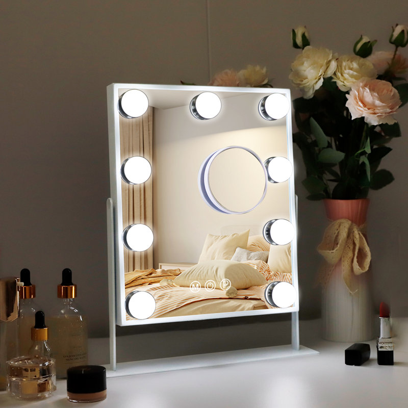 Keuna Rectangle Metal Mirror, White