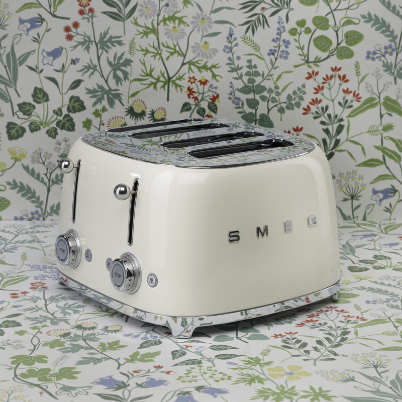 Smeg TSF03 50s Style Retro Four Slice Toaster, Cream