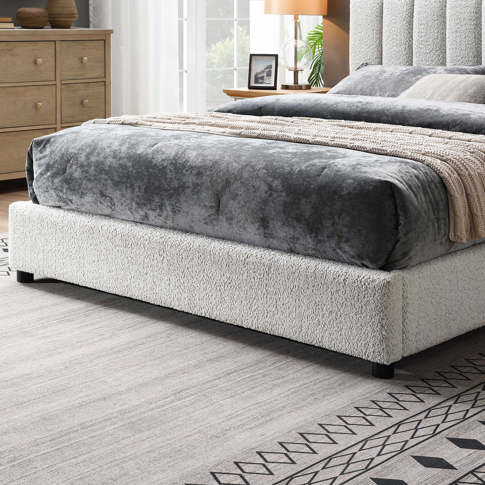 Celal Platform Bed, Full / Double, Black