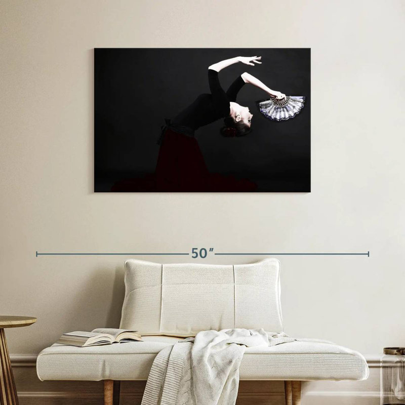 Danseuse de flamenco Enn, H 26 po x l 39 po