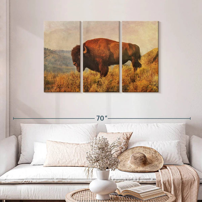 Bison sauvage sur le champ, H 28 po x l 45 po