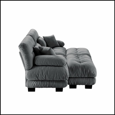 Canapé confortable en chenille avec plusieurs coussins pour le salon, élégant et relaxant