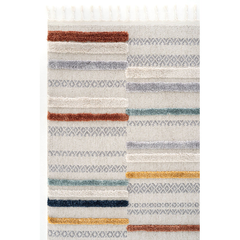 Ahilyn Machine Made Indoor / Outdoor Area Rug, Rectangle 5'3" x 8'2"