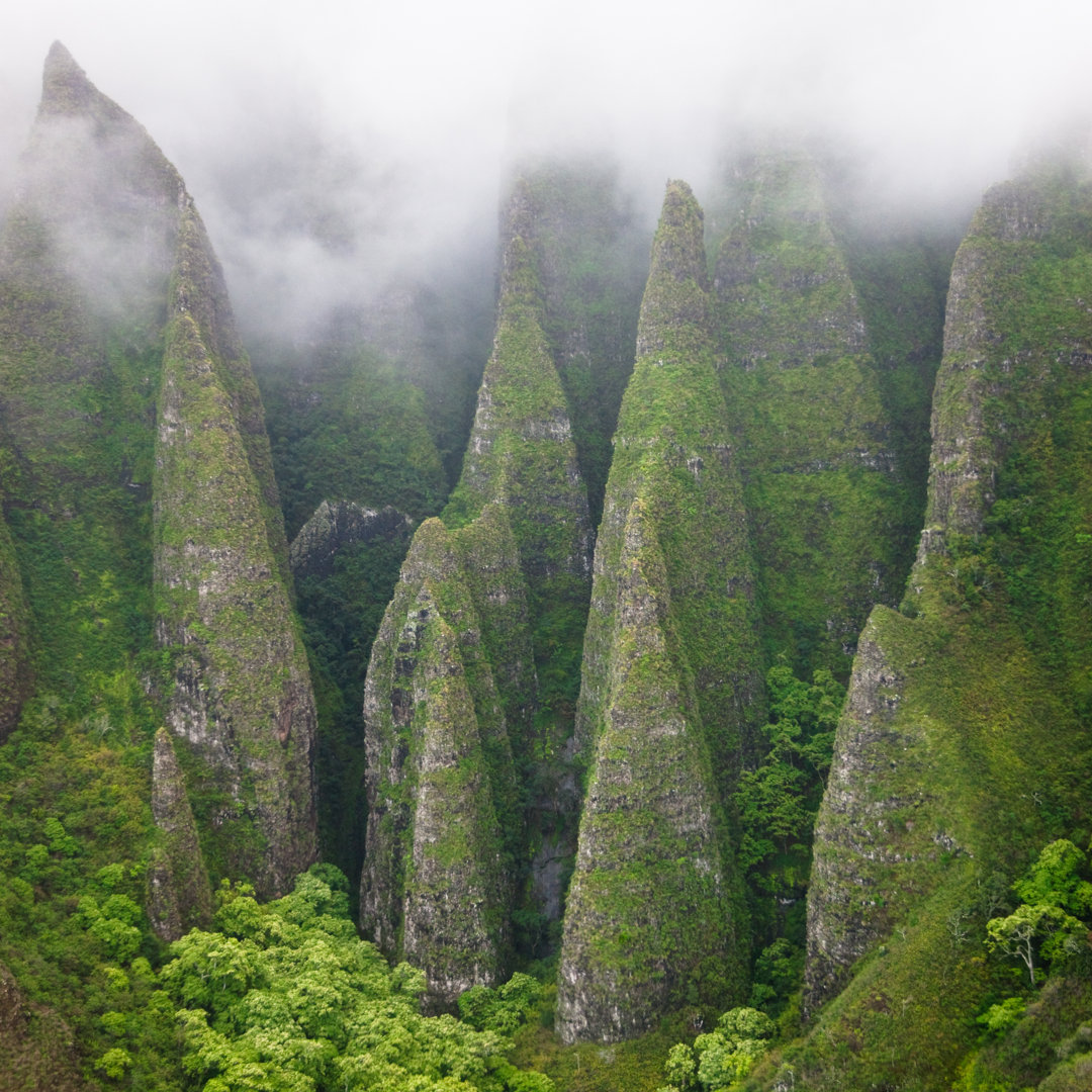 Na Pali Coast Canyons von Mlenny - Kunstdrucke auf Leinwand