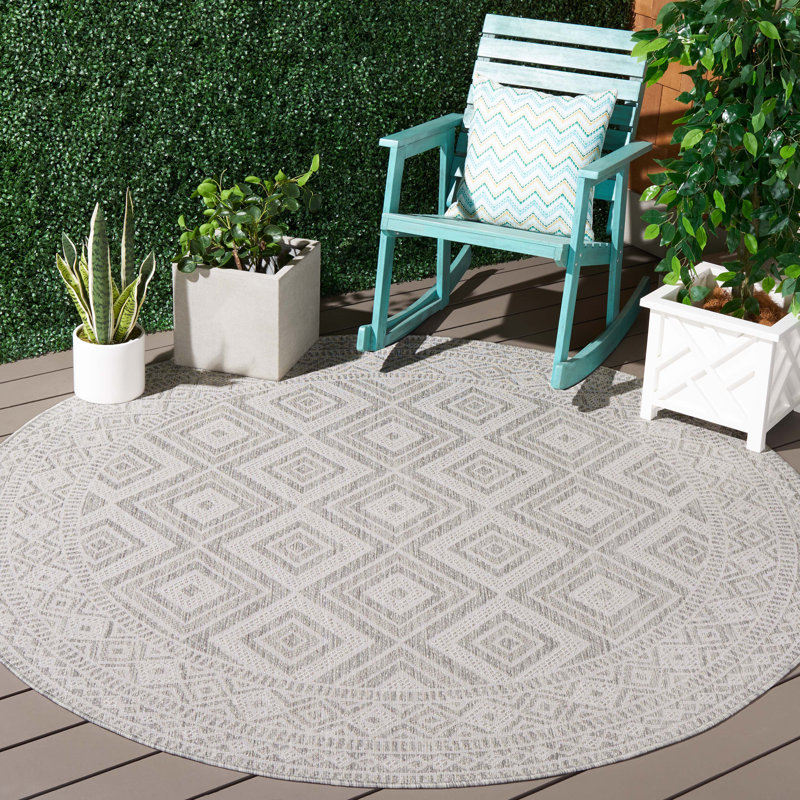 Courtyard Performance Geometric Rug, Round 6'7"