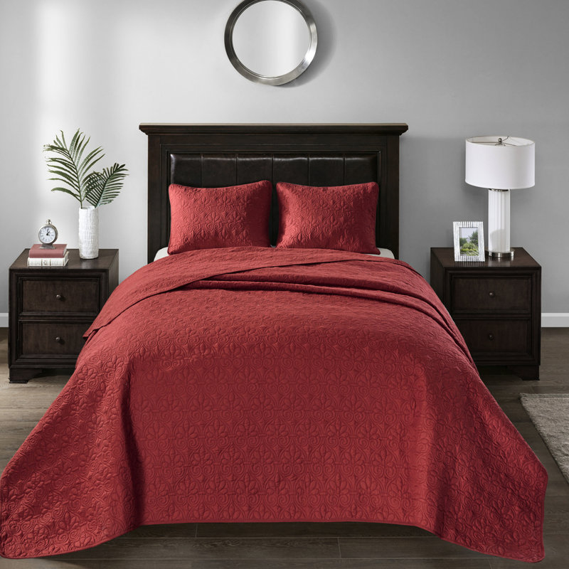 Couvre-lit réversible rouge - rembourrage 100% microfibre 90% coton pour une texture 2 taies décoratives
