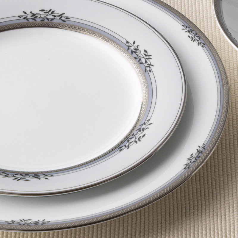 Noritake Laurelvale 12-Piece Dinnerware Set, Service For 4