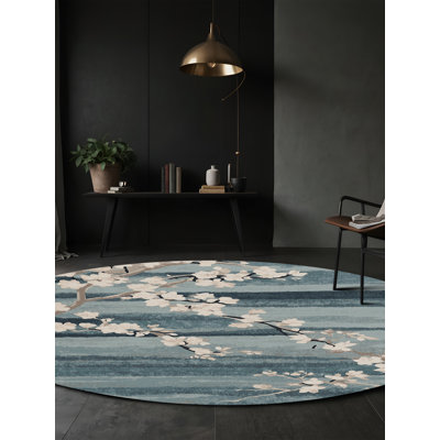 Tapis gris soyeux et moelleux