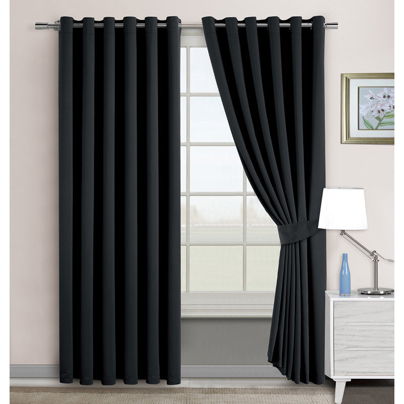 Pair, 117cm x 137cm , Black