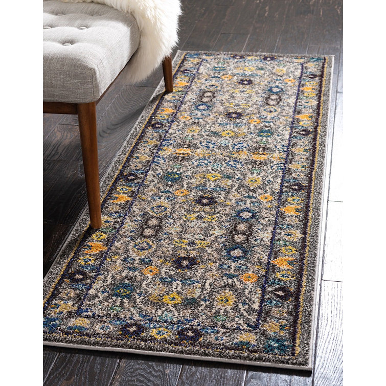 Eddins Washable Oriental Indoor Rug