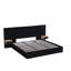 Lit plateforme extra-large en velours moelleux avec 2 tablettes de rangement, 2 lampes de lecture et une connexion USB, noir