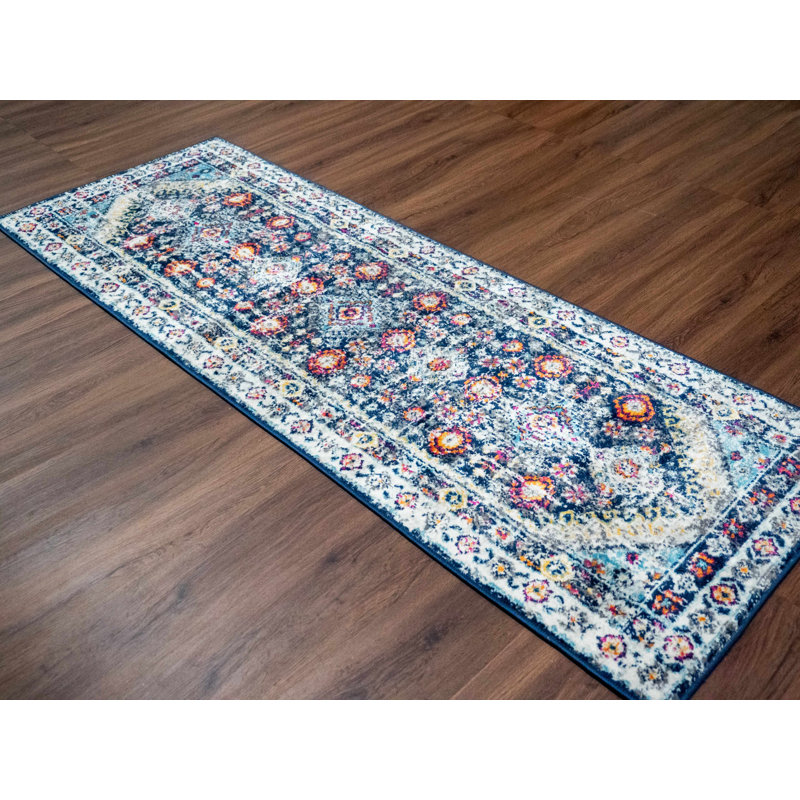 Cobien Oriental Indoor Rug, Round 5'3"