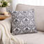 Coussin décoratif Ary, crâne baroque noir et blanc, carré de 20 pouces-122359141