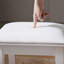Banc de maquillage rembourré avec tabouret blanc et pieds en bois massif