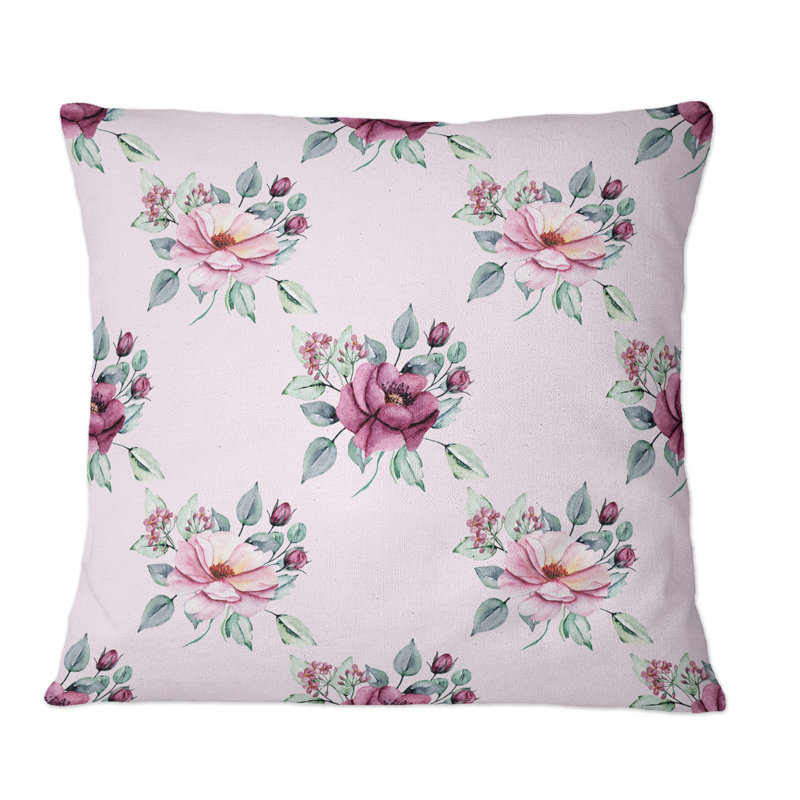 Coussin décoratif à motif de fleurs roses et rouges sur fond rose, 18 po x 18 po