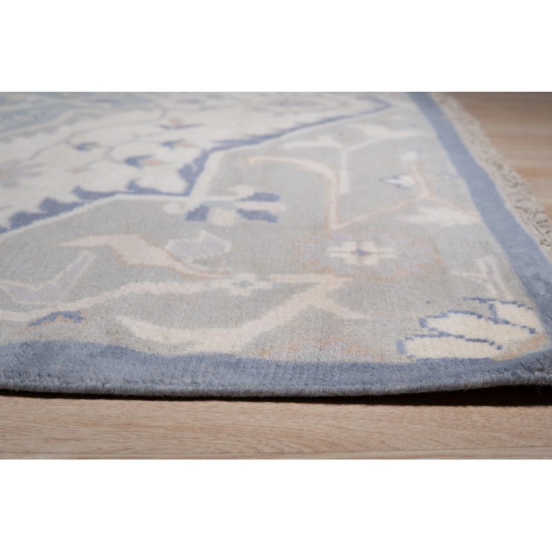 Hand Knotted Wool Floral Area Rug, 10' x 14'