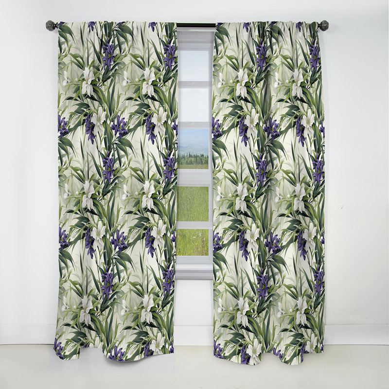 Rideau occultant à motif floral vert ivoire et mauve Serenade, L 52 po x L 108 po