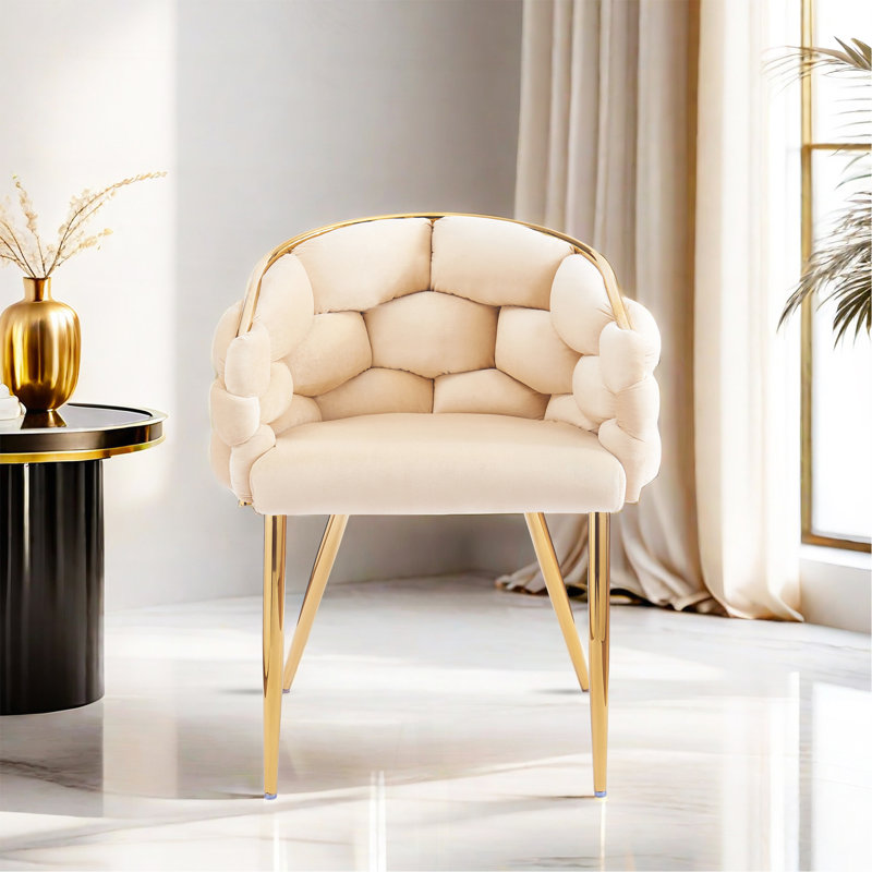 Fauteuil d'appoint de luxe fait à la main avec pieds dorés et velours de haute qualité