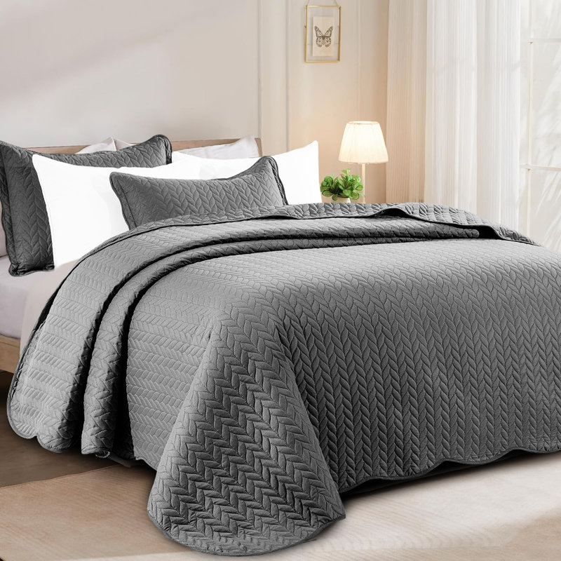 Embossed Microfiber Bedspread Set – All Seasoned Modern and Lightweight Bedding Set with Shams, Gray
