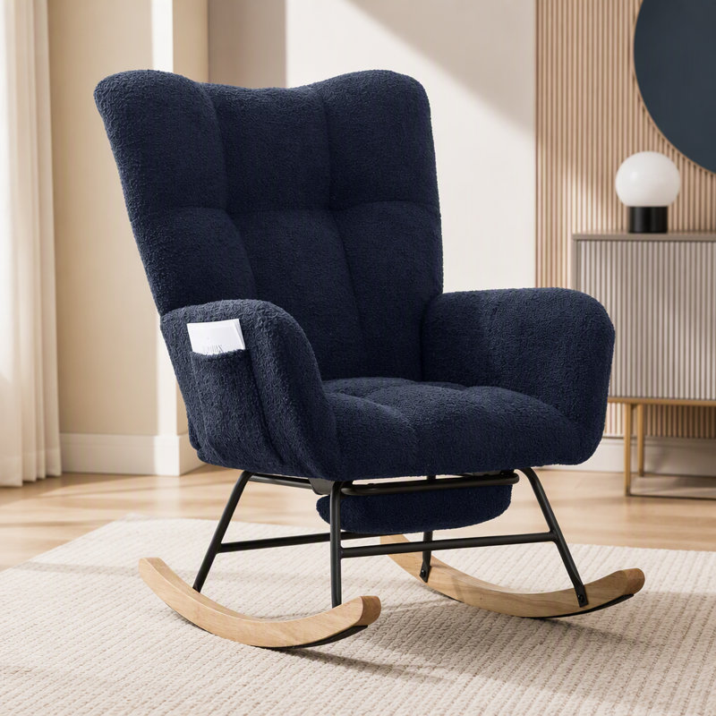 Chaise berçante à bascule à oreilles et repose-pieds assortis, en tissu Teddy bleu foncé. Fauteuil à bascule d'allaitement avec poche de rangement latérale, bercement en douceur, base en bois massif.