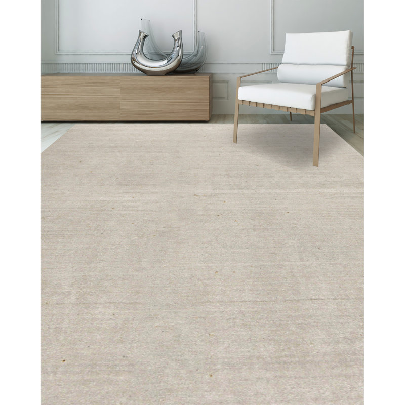 Hand-Knotted High-Quality White Area Rug