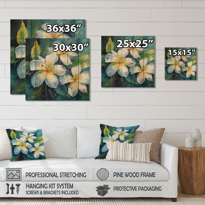 Plumeria symphonie blanche I - Plumeria, art sur bois de pin naturel, H 15 po x l 15 po