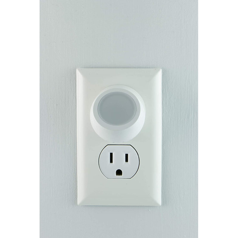 White Rotating LED Night Light with Dusk-to-Dawn Sensor