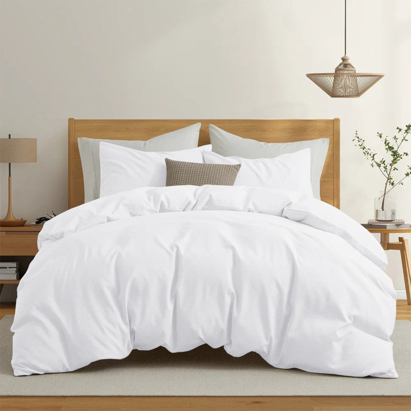 Premium 4-Piece Microfiber Duvet Cover Complete Set, Kingsize Duvet Cover Set + 3 Additional Pieces, White