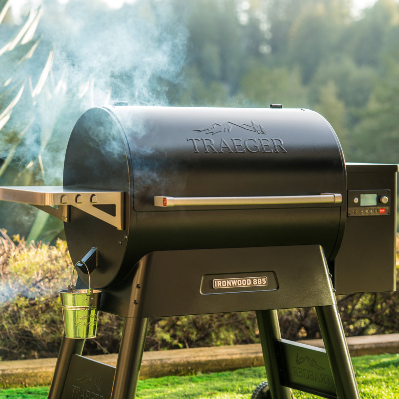 Traeger Ironwood 885 Wood Pellet Grill