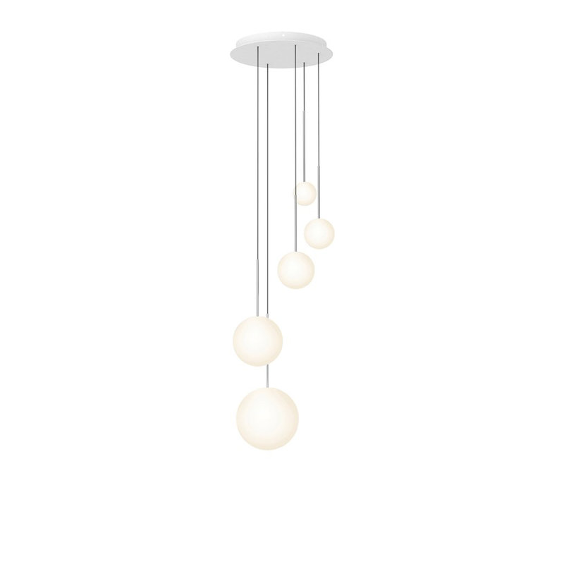 Lustre suspendu sphère Bola, Chrome, H 109 po x l 17 po x P 17 po