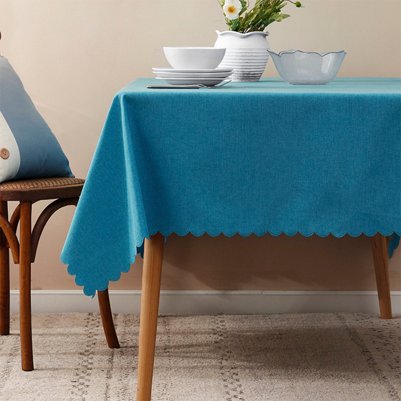 Nappe rectangulaire grise infroissable à rebords festonnés 56 po x 40 po, 80 po x 56 po, Bleu sarcelle