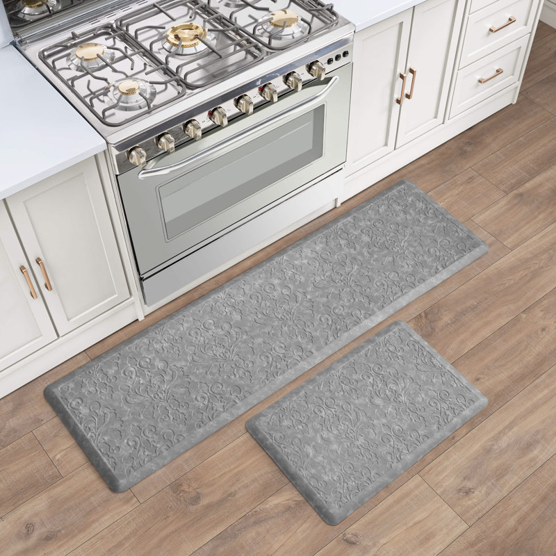 Creative Home Ideas Charlton Home® Marni Wellness Mats, Rectangle 1'5.5" x 5', Light Gray