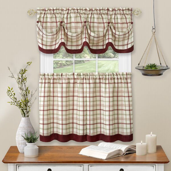 Gracie Oaks Berene Gingham Tailored Cafe Curtain 