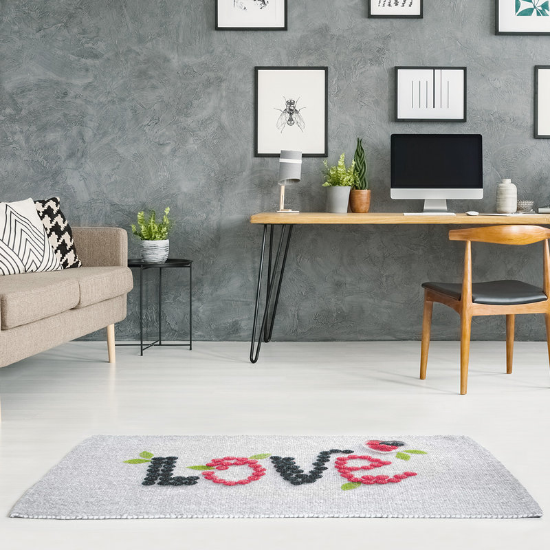Tapis de l’amour et des baies avec une surface blanc cassée, Rectangle 2 pi x 3 pi