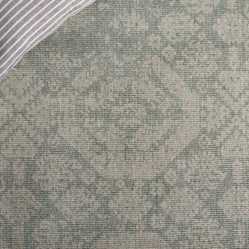 Alleine Hand Loomed Wool/Cotton Oriental Rug in Sage/Green, Rectangle 5' x 8'