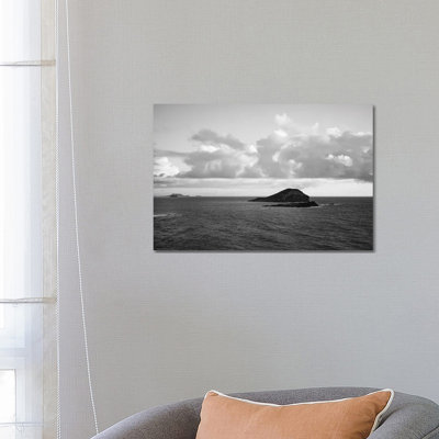 " Oahu Hawaii IV " by Bethany Young