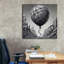 Art mural sur toile Epic Graffiti «Concrete Balloon» par Rey Klimt