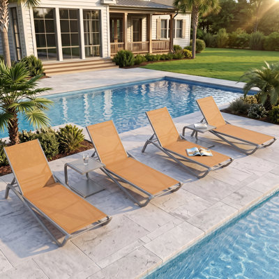 Chaise longue inclinable moderne Hester avec table de jardin et piscine (lot de 6)