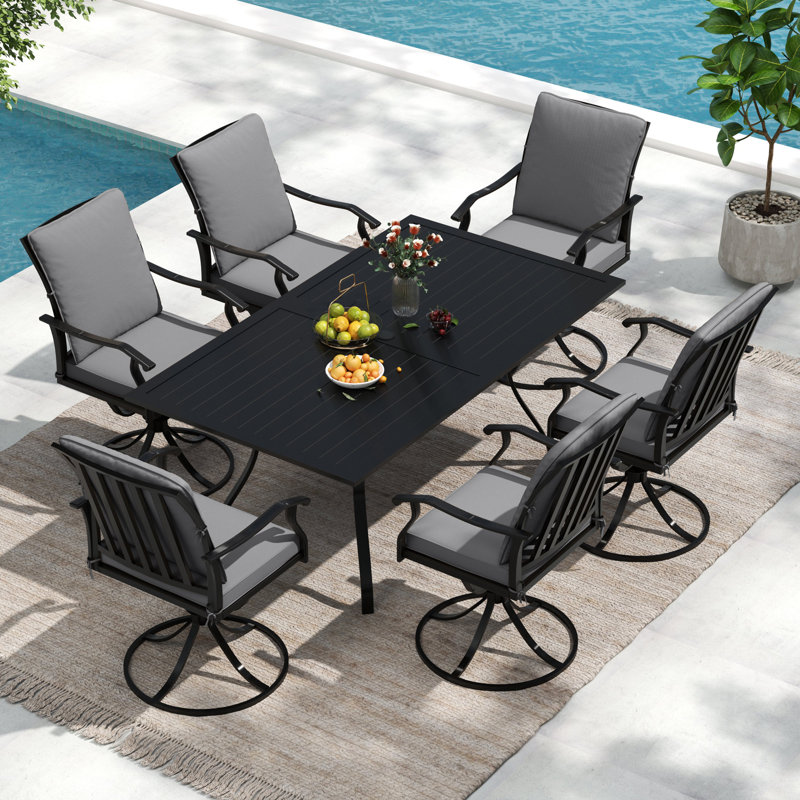 Ensemble repas d'extérieur Hoopeston - Mobilier pour patio, balcon, cour, jardin, pelouse (1 table rectangulaire + 6 chaises de salle à manger pivotantes avec coussin gris)