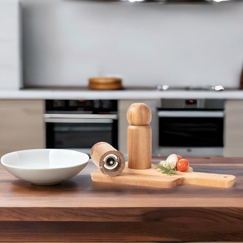 Salt & Pepper Shaker