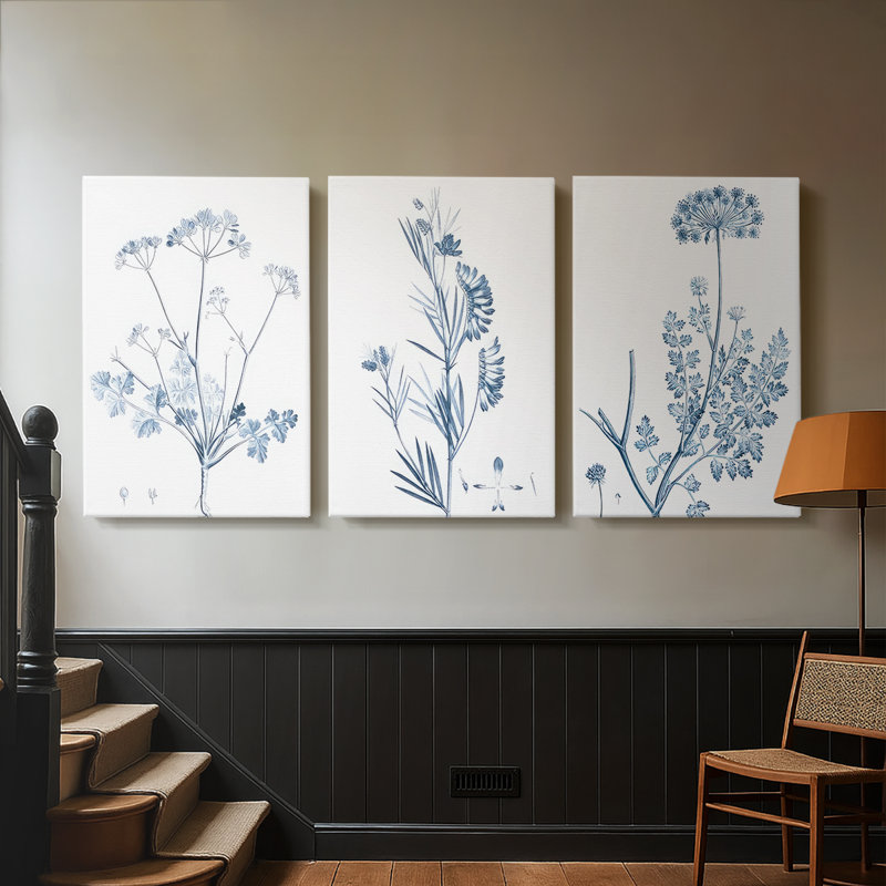 Antique Botanical in Blue IV - Toile tendue avec châssis sur mesure - 3 pièces, H 60 po x l 120 po