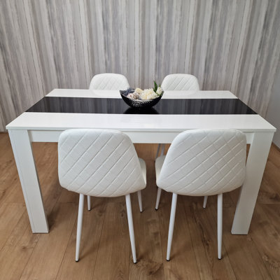 Birgid 4 - Person Dining Set