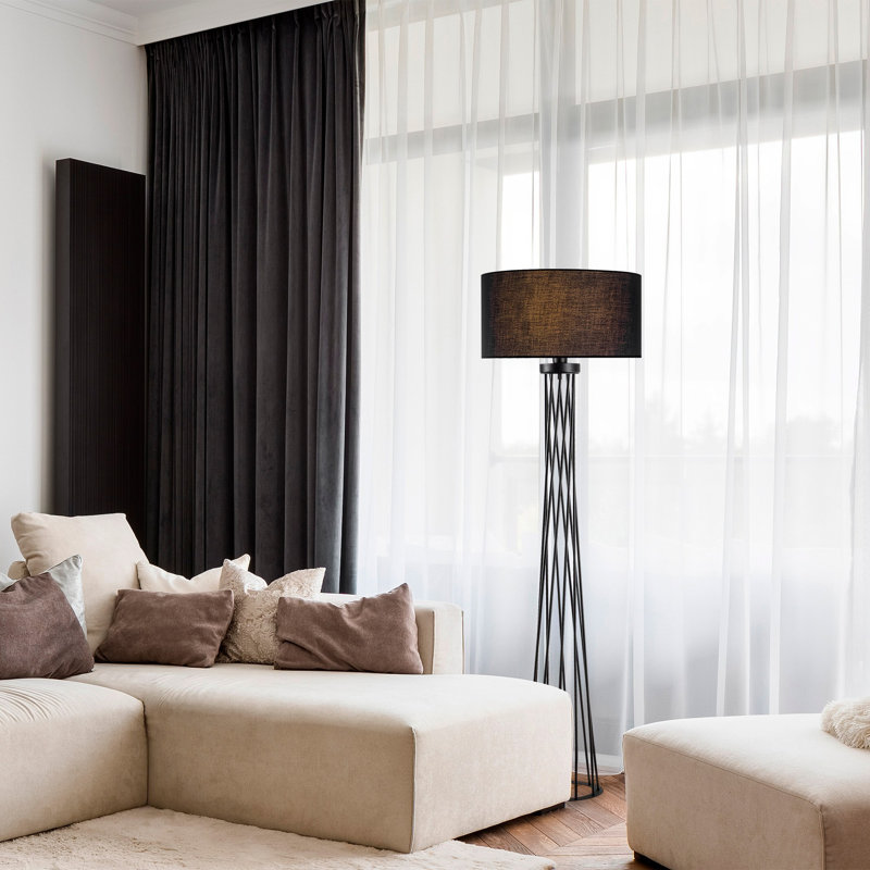 68.78'' Black Traditional Floor Lamp, Brown