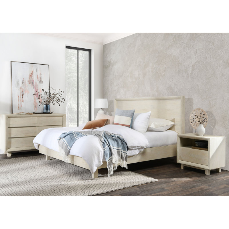 Lorinda Solid Wood Piece Bedroom Set